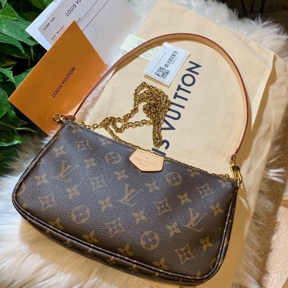 ❗️SOLD❗️LV 2 pc Multi-Pochette Access - Picture 4 of 8